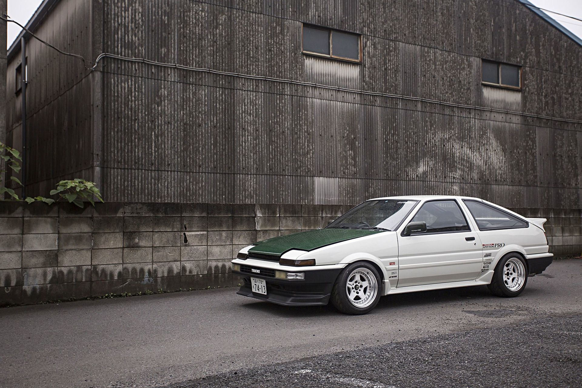 1986-toyota-sprinter-trueno-work-meister-cr01-wheels.jpg