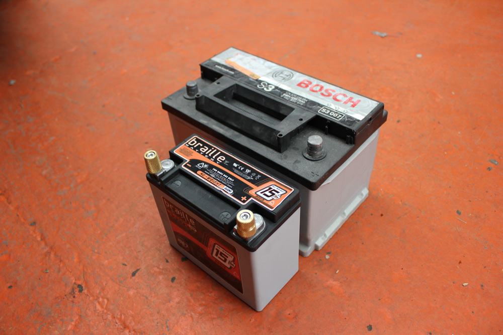 BrailleBatteryE46M31.jpg